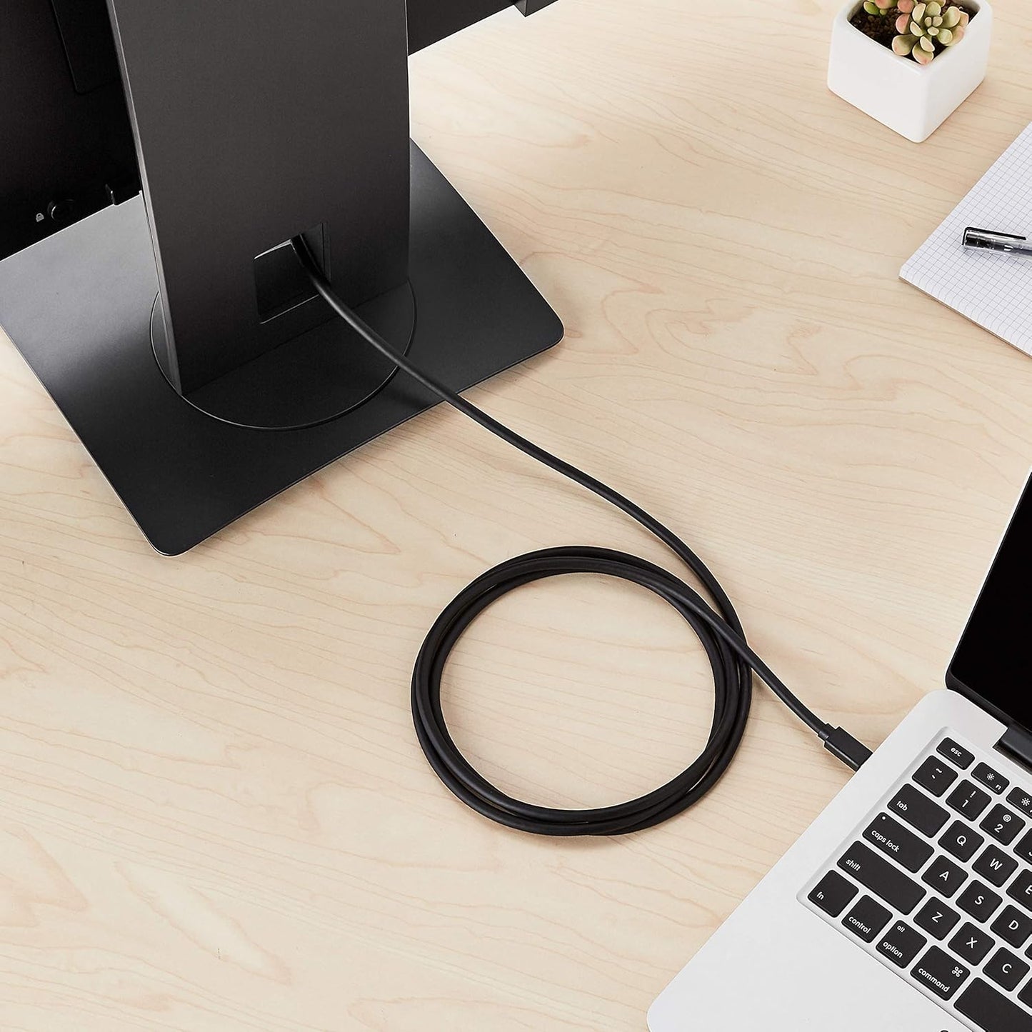 Amazon Basics Mini DisplayPort to HDMI Display Adapter Cable - 6 Feet